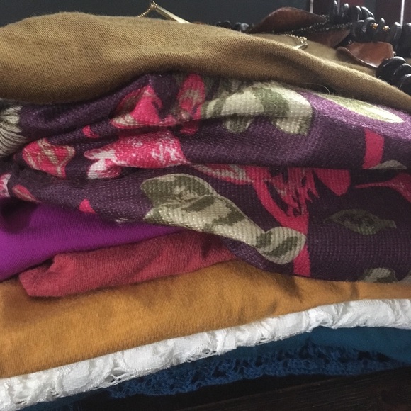 🚫SOLD🚫 - Picture 3 of 3